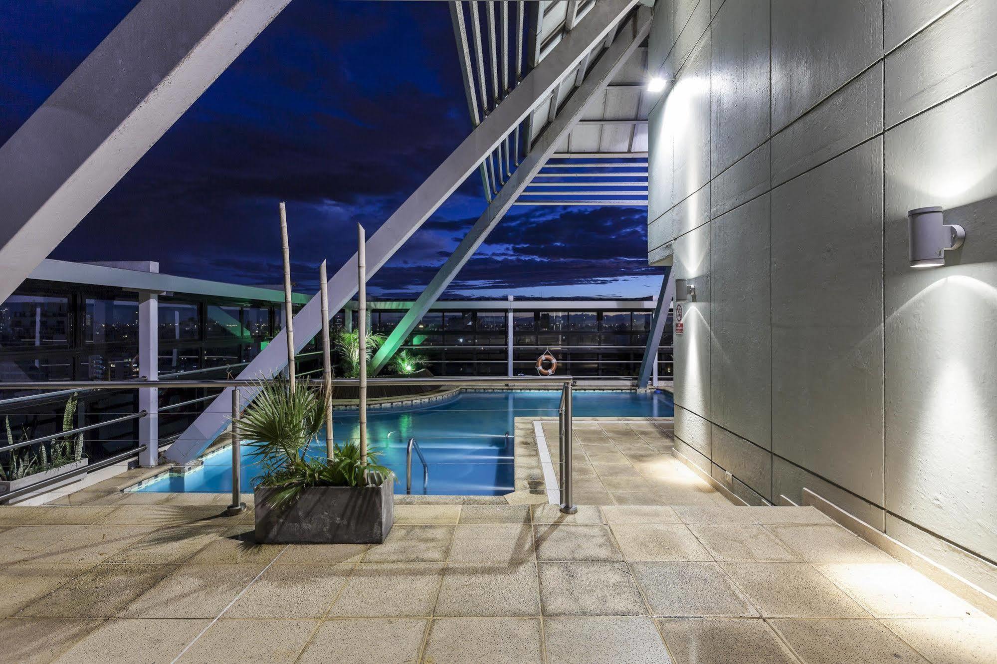 Ros Tower Hotel Rosario Exterior photo